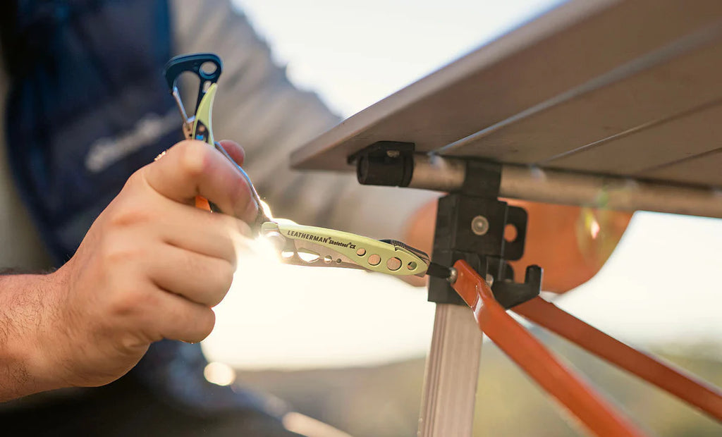 Leatherman Skeletool CX (Kleur: Guava)